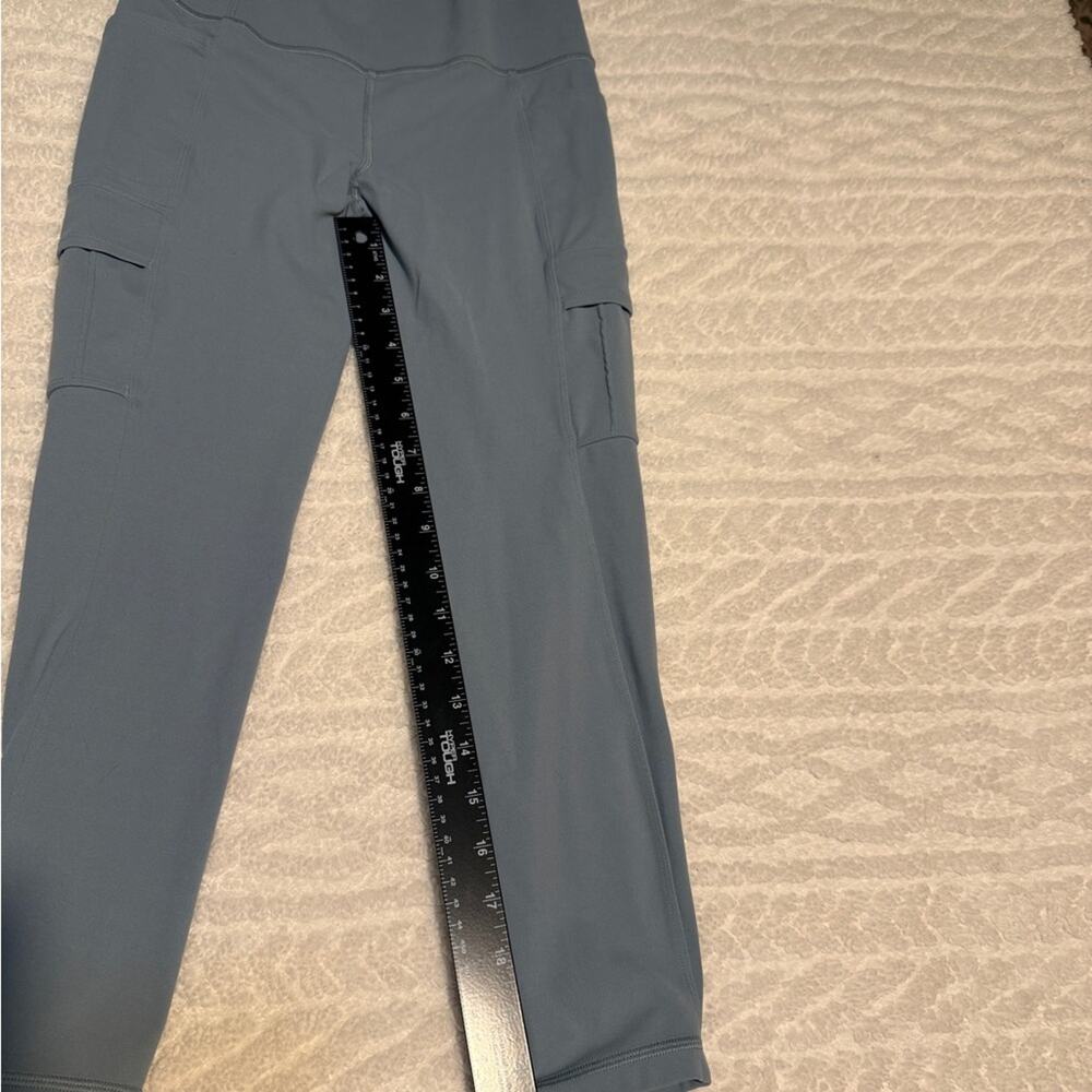 Athleta Women’s SP Salutation Cargo 7/8 Legging Athleisure Gym Yoga Fitness - Picture 8 of 9